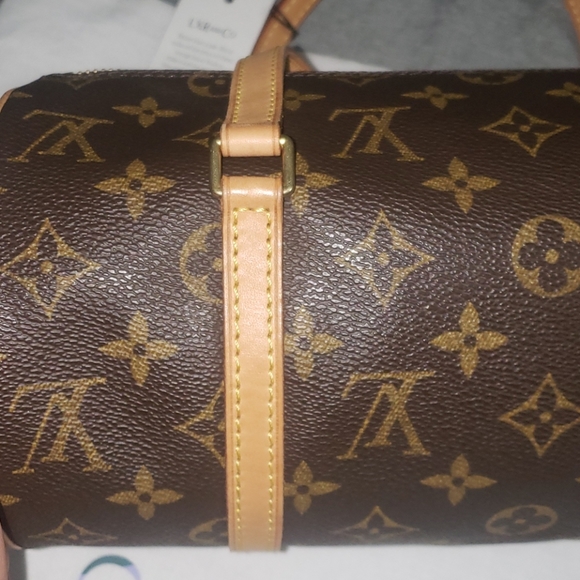 Louis Vuitton Papillon - Picture 7 of 16